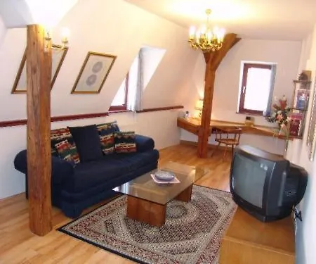 Altstadt Apartment *